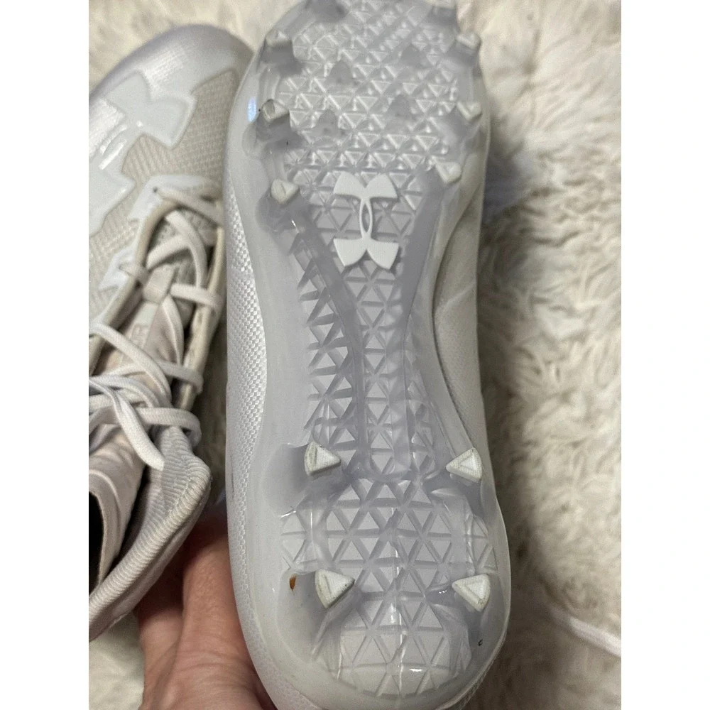 Under Armour Highlight MC Football Cleats White High Top 3000177-100 Mens 8.5